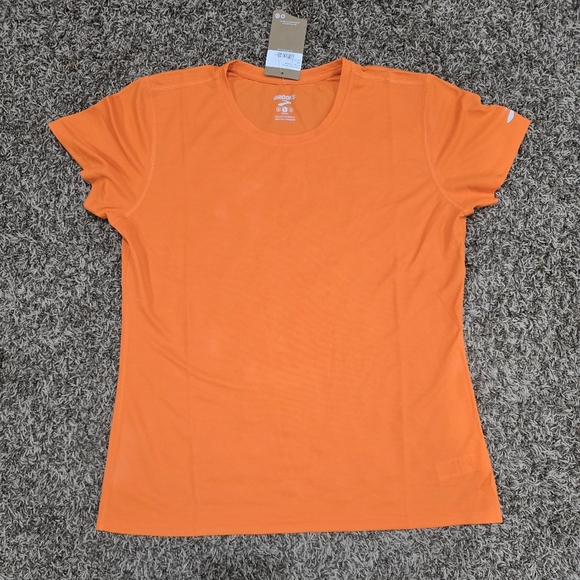 Brooks Tops - Brooks NWT Womens Podium Short Sleeve Athletic Shirt Orange